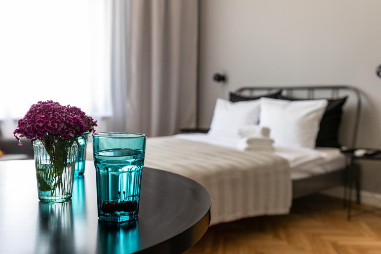 Barbacan Suites - Old Town Apartments - By Upstairs Cracovia Esterno foto